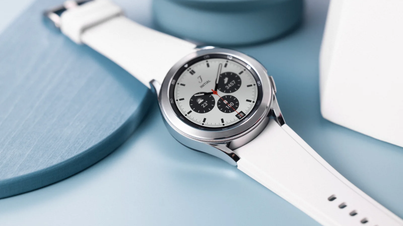 Samsung Galaxy Watch 4 Classic update that was supposed to modernize it, may actually be breaking it