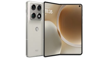 Mixed leak calls for competitive Razr Fold price and a total Motorola exclusion at a US carrier