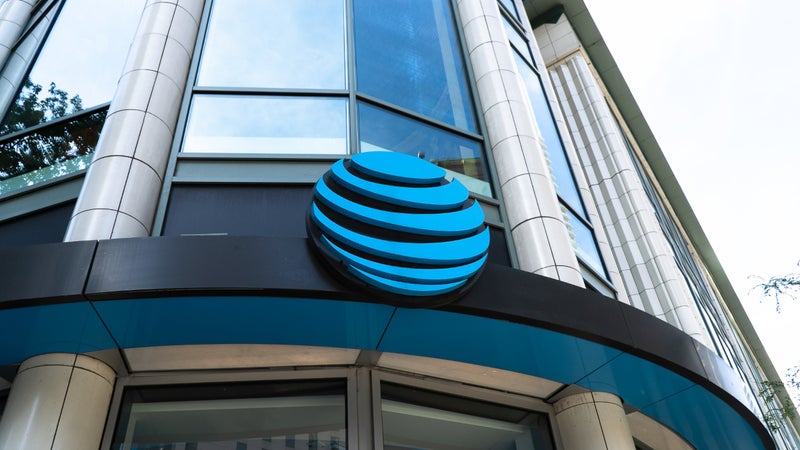 AT&T announces big move