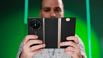 What Oppo is doing with its trifold is not cool at all