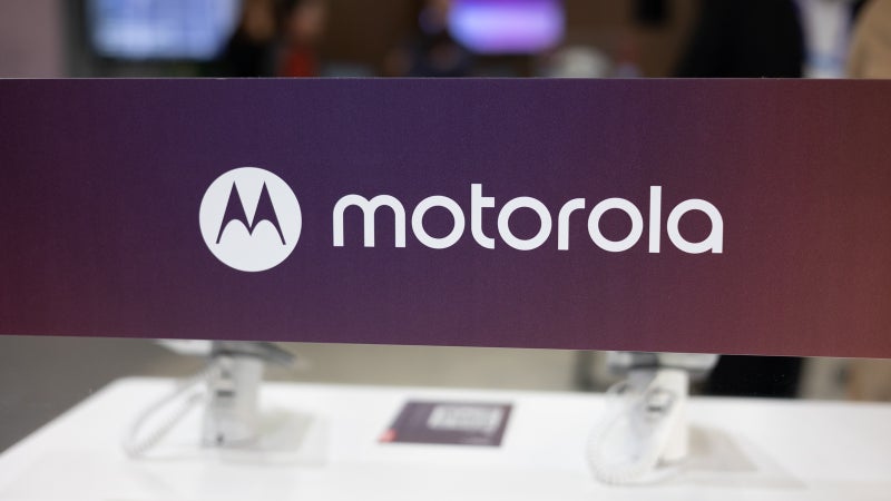 Everyone has a different opinion on Motorola's 2026 product lineup, which puts the brand in a pickle