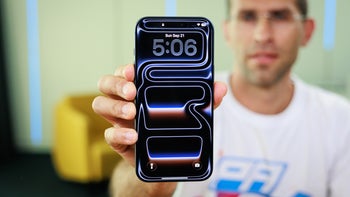 Standard phones could soon become as big as foldables, and I think that's largely a good move