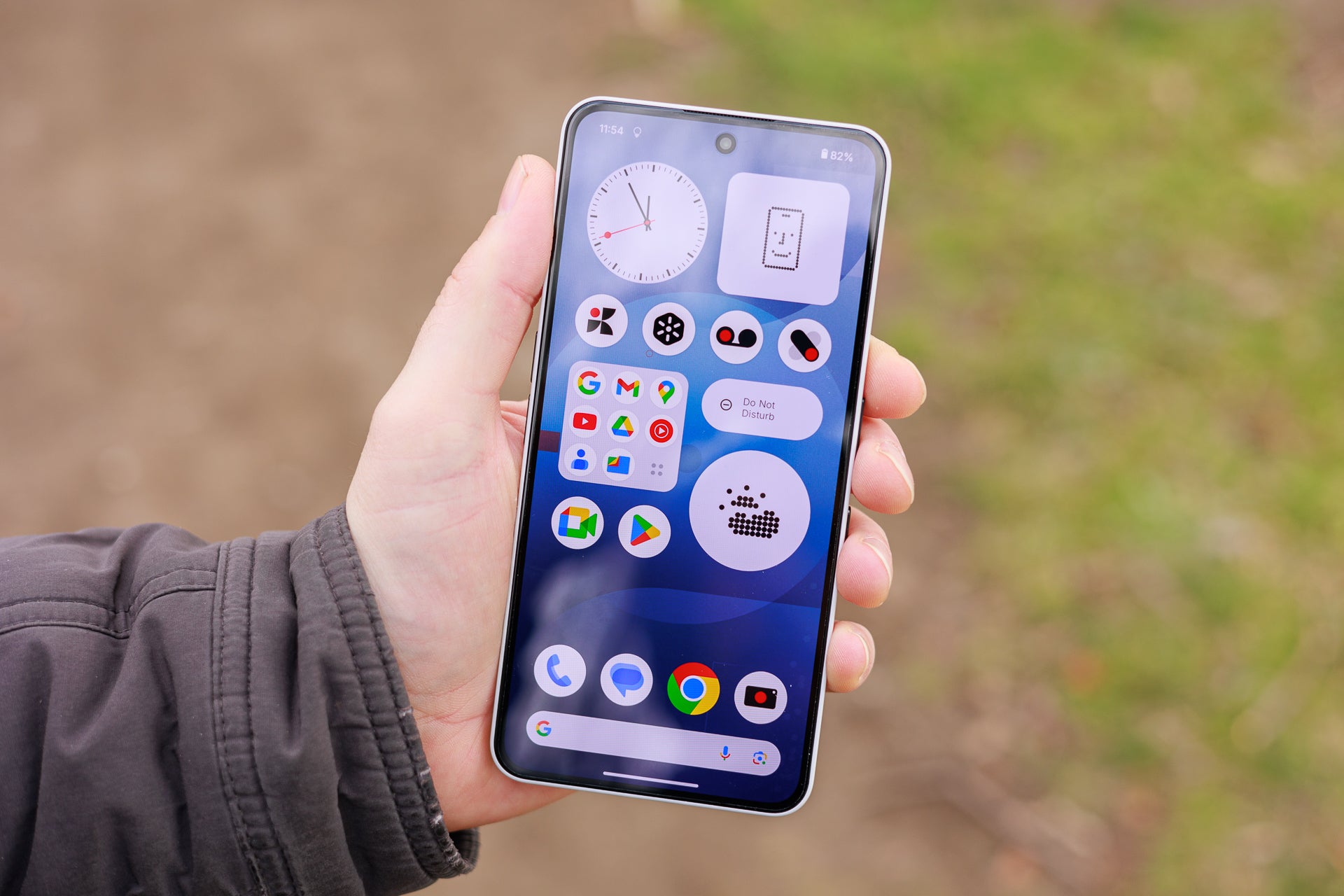 Nothing CEO spoils Apple's event invite to announce the release date of upcoming Nothing phones