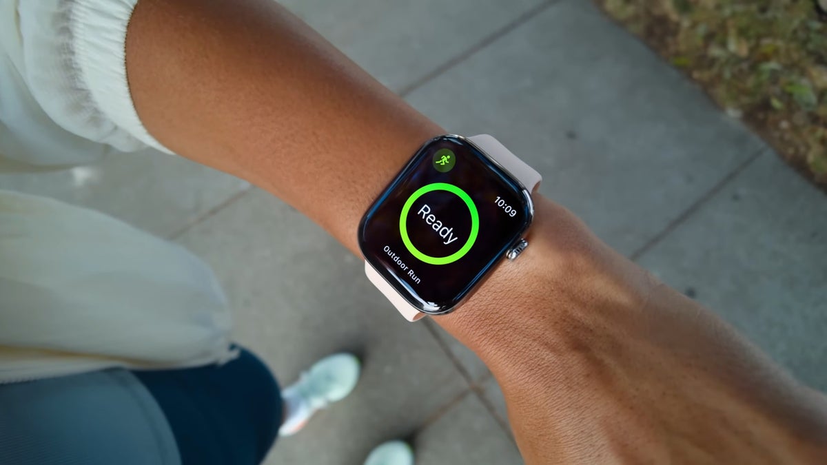 Nositelná AI zařízení od Apple a OpenAI zní jako noční můra