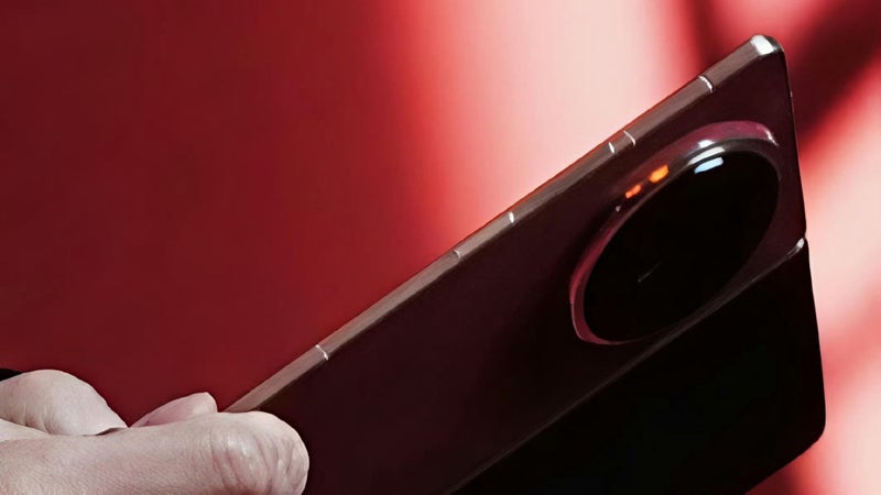 Honor to show off the Magic V6 foldable and its robot phone in a few days