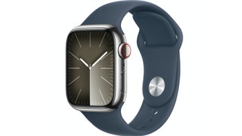 The Apple Watch Series 9 overshadows the Series 11 at a mind-blowing $450 discount