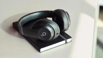 A 43% discount turns the Beats Studio Pro into a best seller that’s flying off the shelves