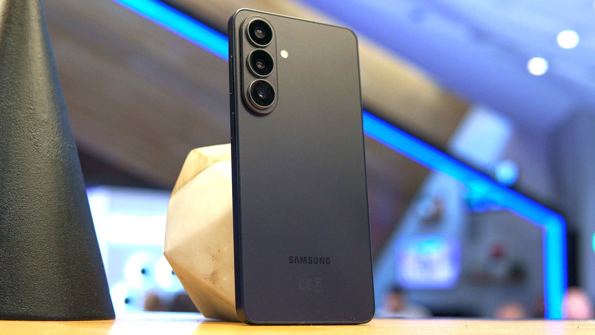 Samsung Galaxy S26 и S26 Plus: обновление только если...