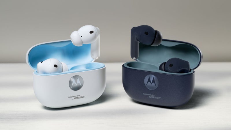 Motorola's newest earbuds come with premium Bose sound, Dynamic ANC, and reasonable prices