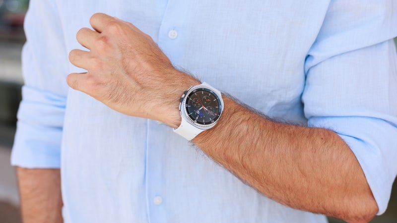 Amazon is somehow selling the Samsung Galaxy Watch 8 Classic with LTE at a $210 discount