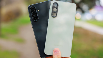 What Samsung didn't want you to see is already listed at a carrier