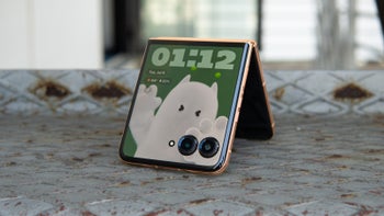 Motorola's powerful Razr+ (2025) leaves the Galaxy Z Flip 7 in the dust at this unreal price