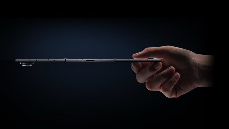 Samsung may stop selling its most ambitious phone just months after launch even though buyers want it badly