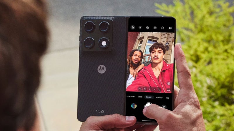 Motorola reveals when pre-orders will start for the Razr Fold in one country