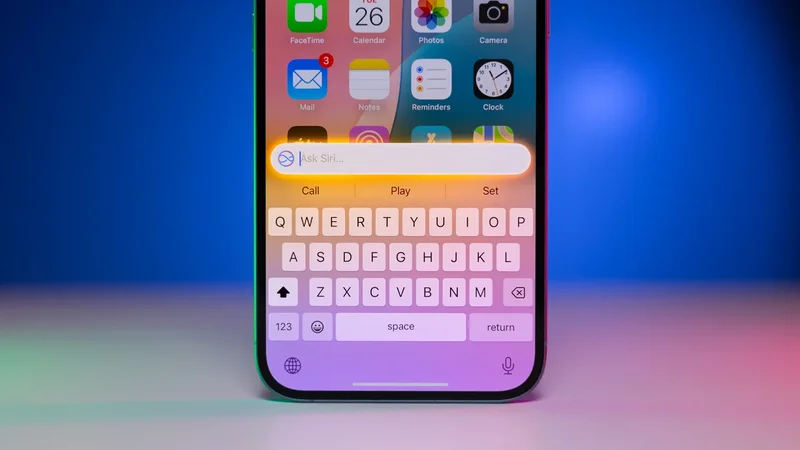 Apple has a new AI strategy for the iPhone, and it starts with admitting defeat