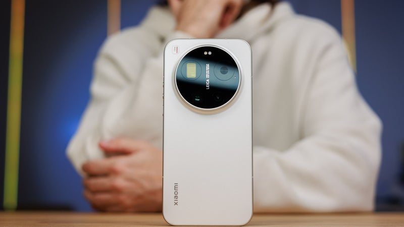 Phone manufacturers reportedly considering pausing high-end Ultra models