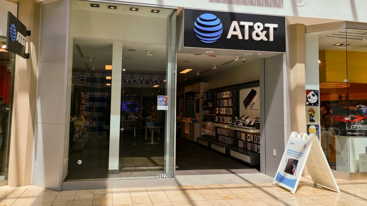 AT&T tests same-day phone deliveries using Uber