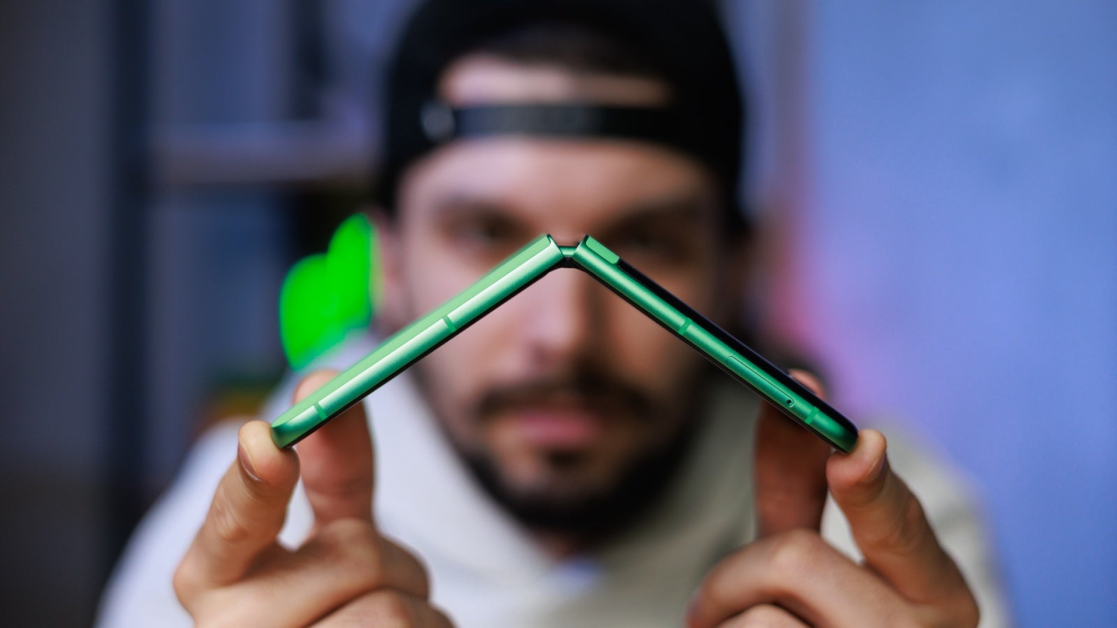 The affordable Motorola Razr (2025) foldable is now on sale with a super-valuable freebie included