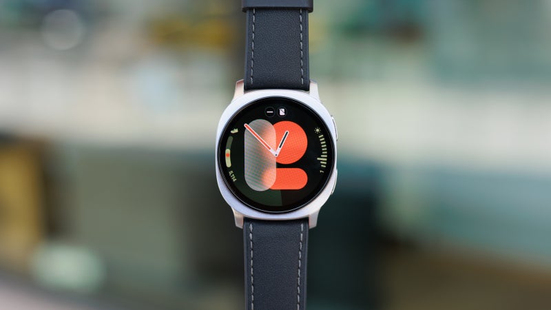 Samsung's simple and practical Galaxy Watch 8 is on sale at a killer price for a limited time