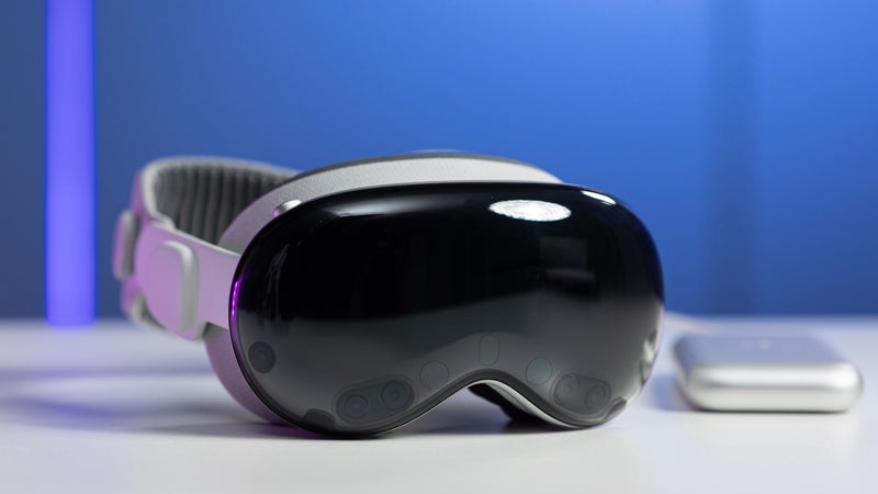 A new report says Apple has finally admitted what we all suspected about the Vision Pro