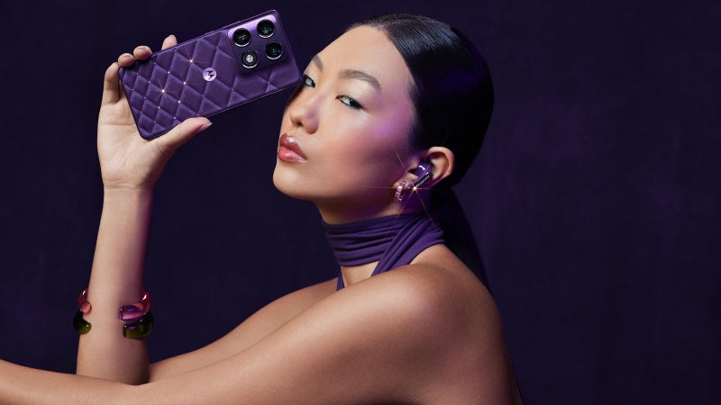 The Moto Buds 2 Plus are available in the US, and a 'Brilliant' new Motorola Signature is official