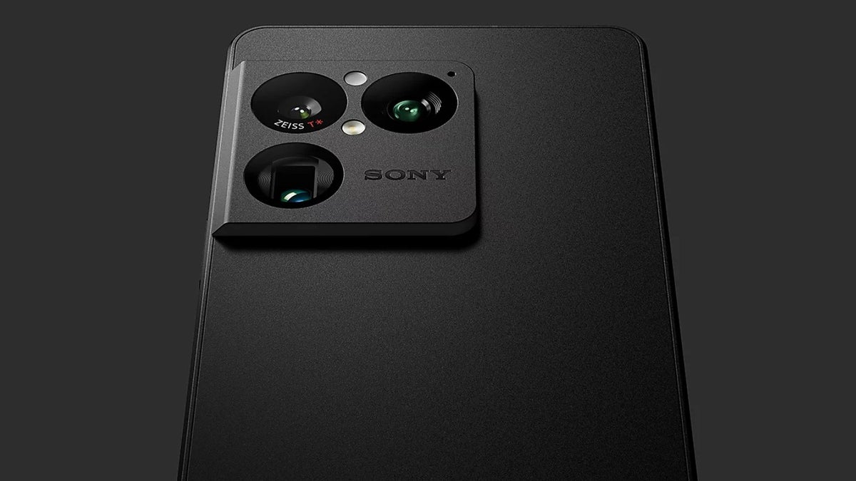 Sony's Xperia 1 VIII wild telephoto camera can't distract from its