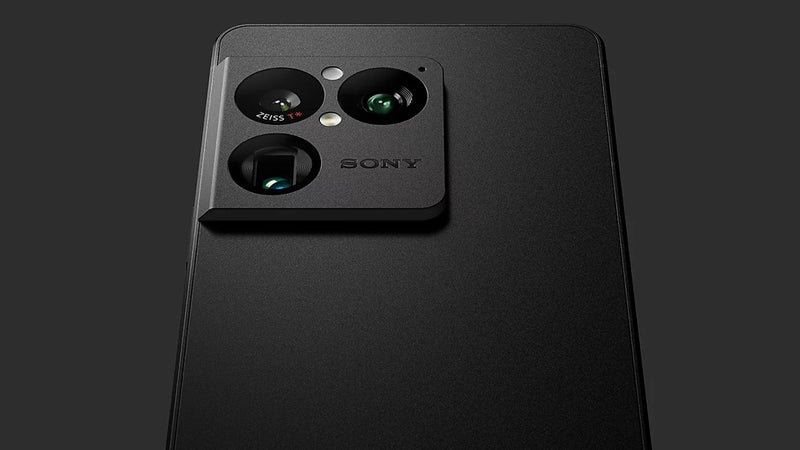 Sony's Xperia 1 VIII wild telephoto camera can't distract from its biggest flaw