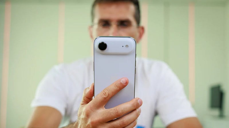Xiaomi admits Apple pulled off the impossible hardware stunt with this iPhone