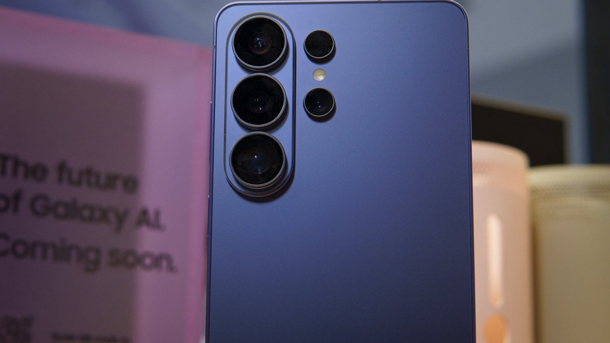 phonearena.com - Adrian Diaconescu - Exciting new Galaxy S27 Pro rumor predicts two key Galaxy S27 Ultra similarities