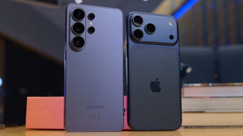 Android smartphone sales are going down worldwide, but Apple is not taking this crown anytime soon