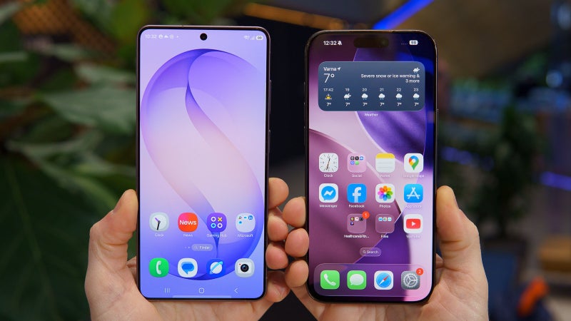 This year's smartphone market forecast goes from bad to worse, but not for Samsung and Apple