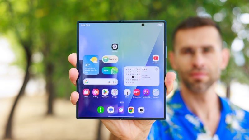 Samsung's Galaxy Z Fold 8 'series' could come with an 'impressive' crease after all