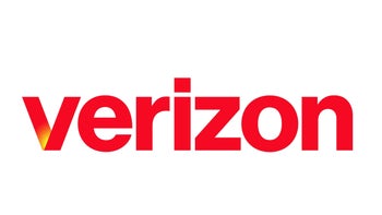 Verizon closes on $1 billion spectrum buy but customers are still not delighted