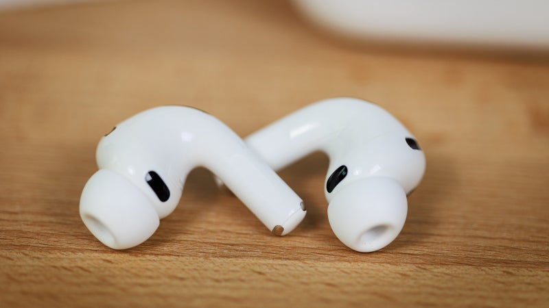 Apple's wireless earbuds market supremacy is only getting more and more impressive