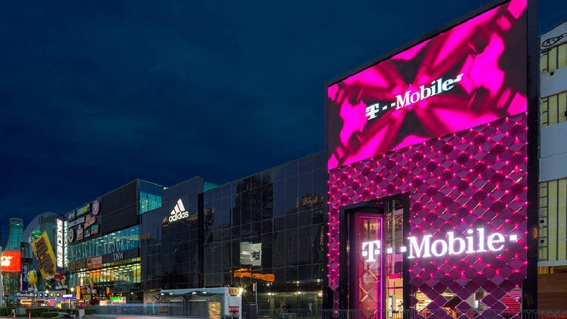 T-Mobile customers and employees spooked by new store tech