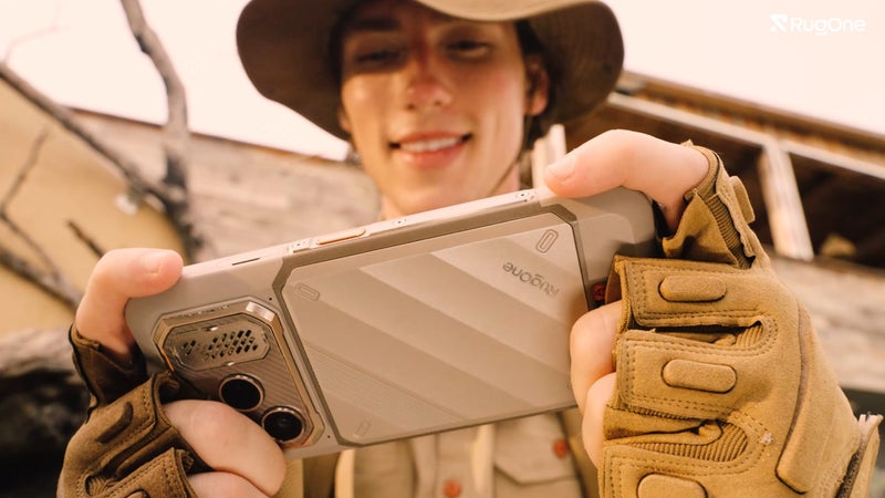 Take notes, Apple and Samsung: this $380 phone just did the impossible and solved the biggest problem in smartphone history
