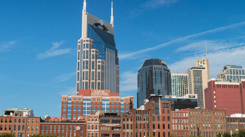AT&T reportedly does what T-Mobile and Verizon received flak for