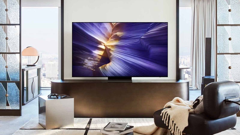 Elevate your bedroom or gaming setup with $400 off a 48" Samsung OLED