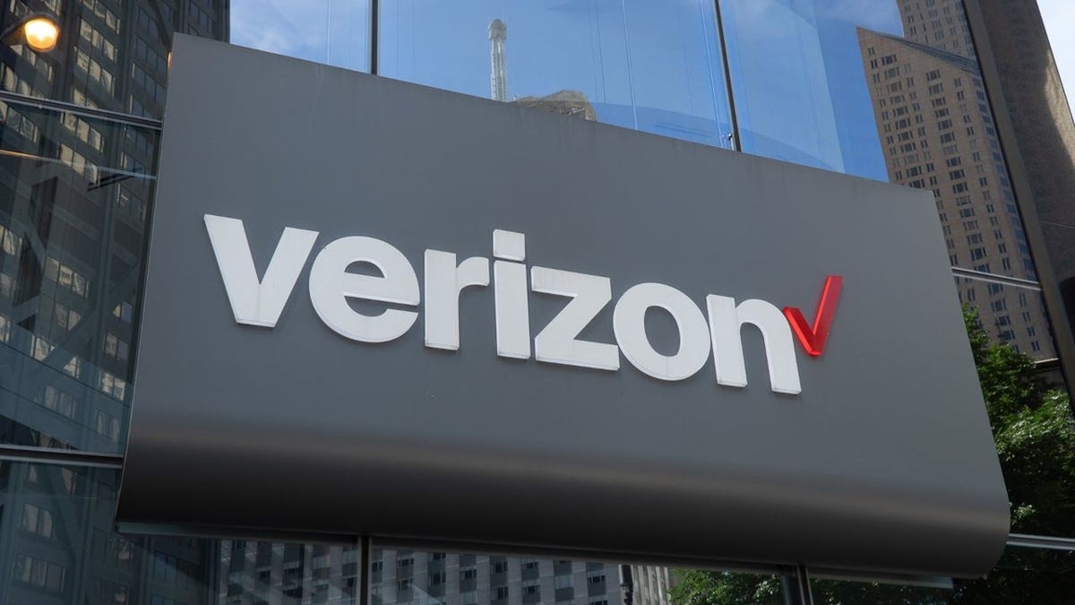 Verizon down for hundreds of people in New York, Brooklyn, and Boston