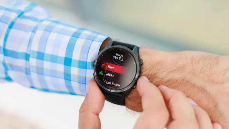 Amazon drops the price of the 43mm Garmin Fenix 8 with an AMOLED display