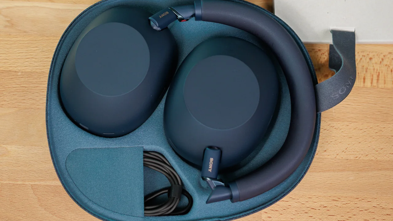 High-end Sony WH-1000XM6 are a bit easier to justify, thanks to Amazon's latest offer
