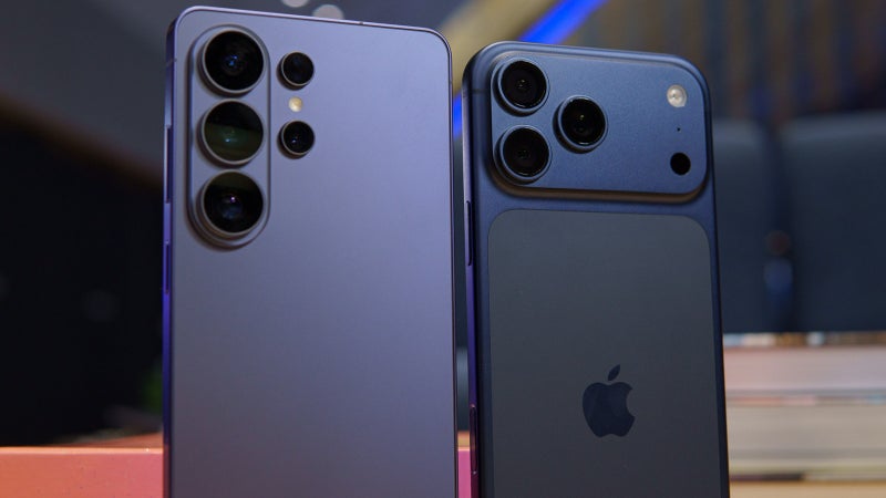 Apple and Samsung are incredibly boosting their supremacy in the most profitable market segment