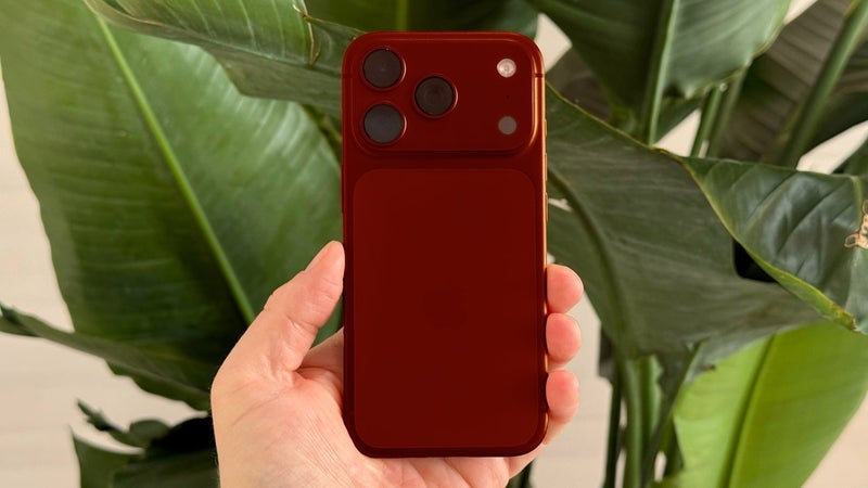 Crucial iPhone 18 Pro Max upgrade pretty much confirmed by new image