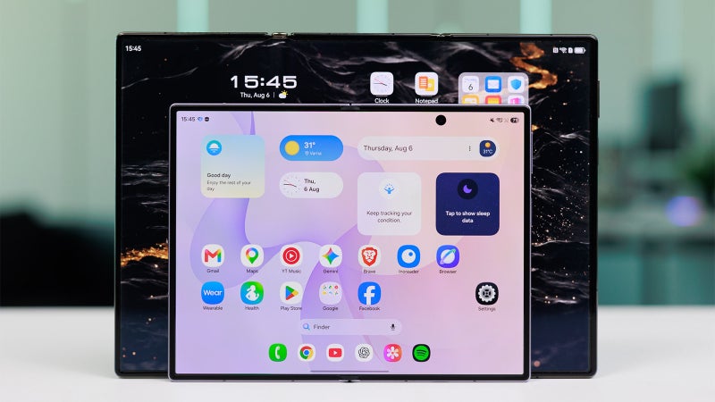 Samsung’s Galaxy Z Fold 8 just killed trifolds for me (I compared it vs Huawei Mate XT)
