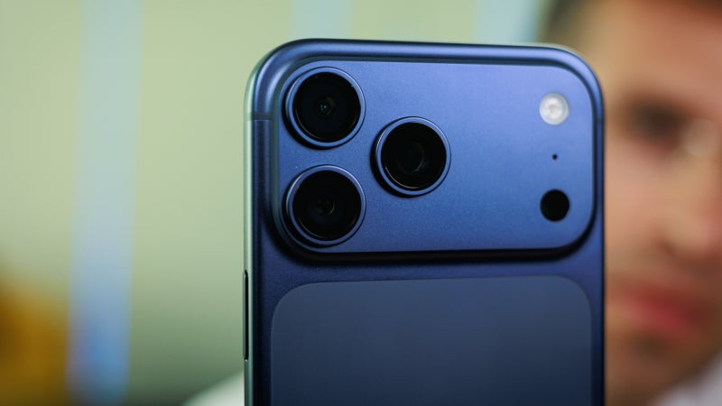 Apple is working on so many cool products, but I just can't understand why these are not among them