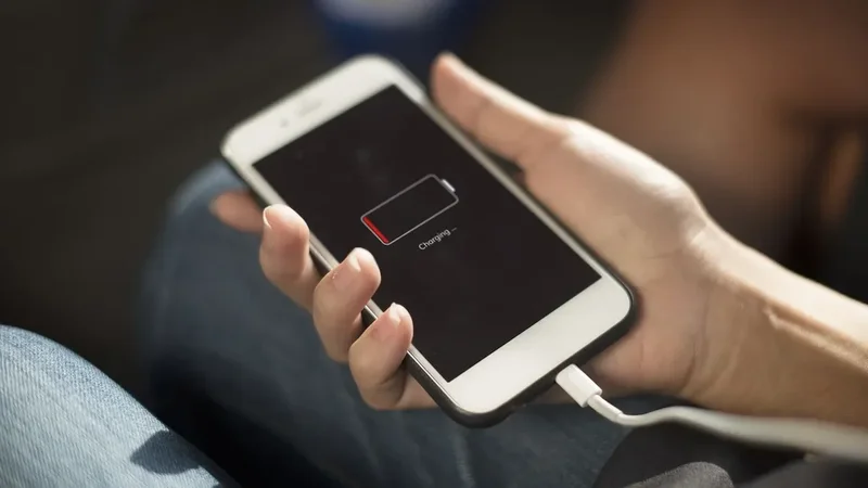 Your next iPhone battery could charge in 3 minutes and last 60,000 cycles