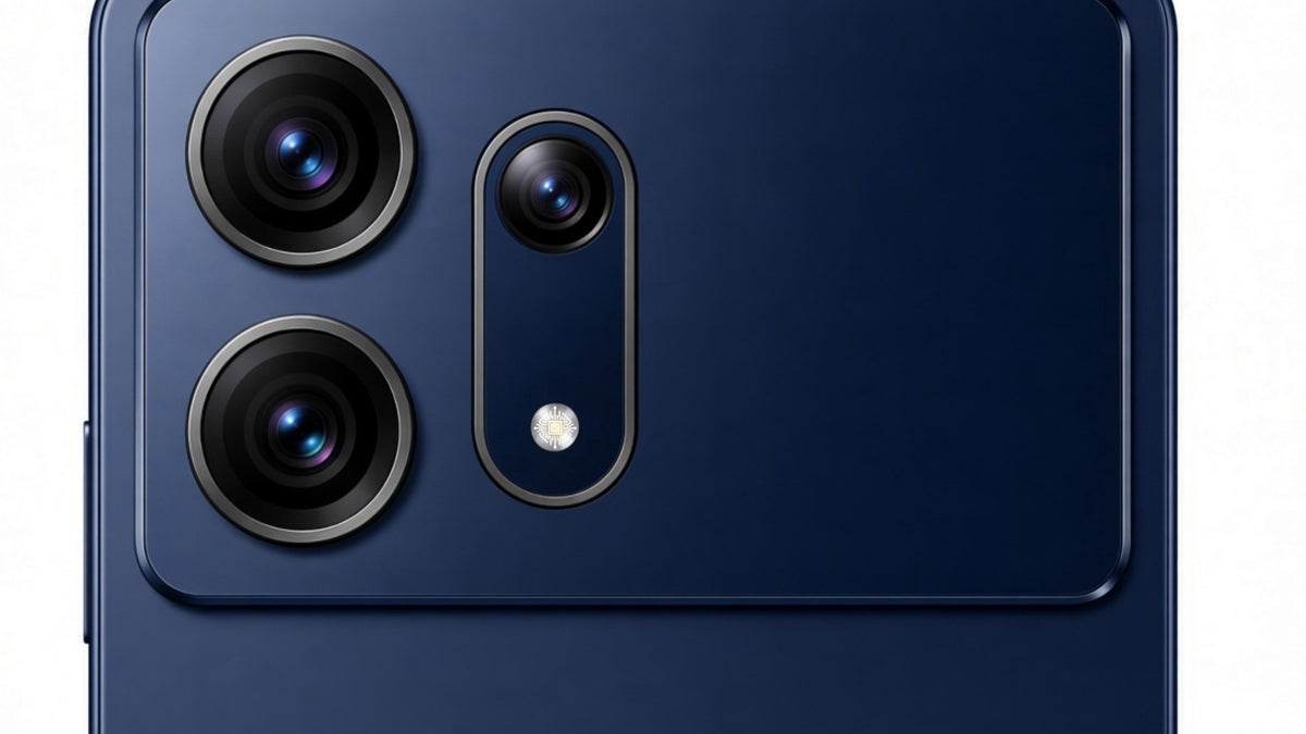 phonearena.com - Anam Hamid - Radically different Galaxy S27 Ultra design teased