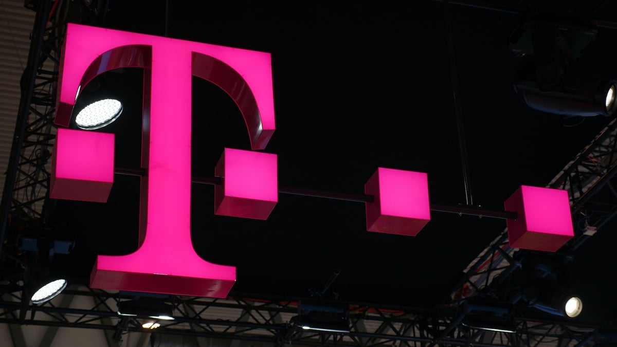 T-Mobile apparently launched a killer low-cost plan this month without telling (...