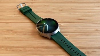 Moto Watch Ultra hands-on: yup, I want one