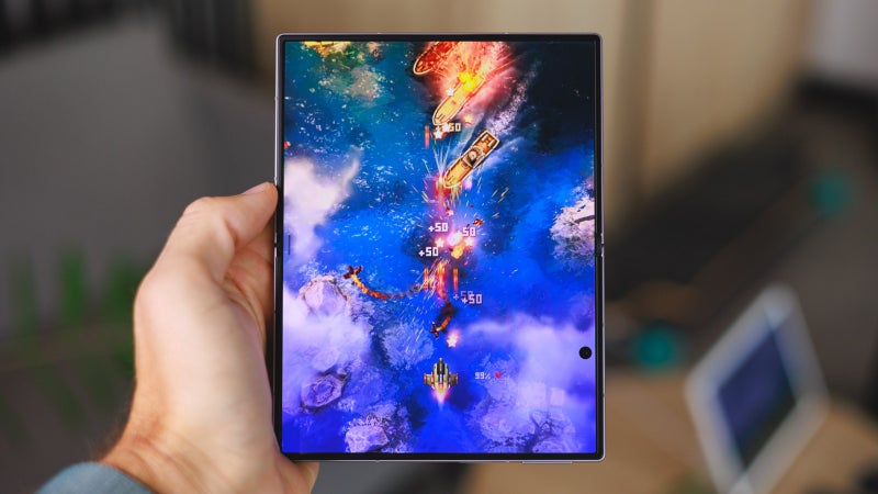 Samsung's ultra-popular Galaxy Z Fold 8 is on sale at a hefty discount for the very first time